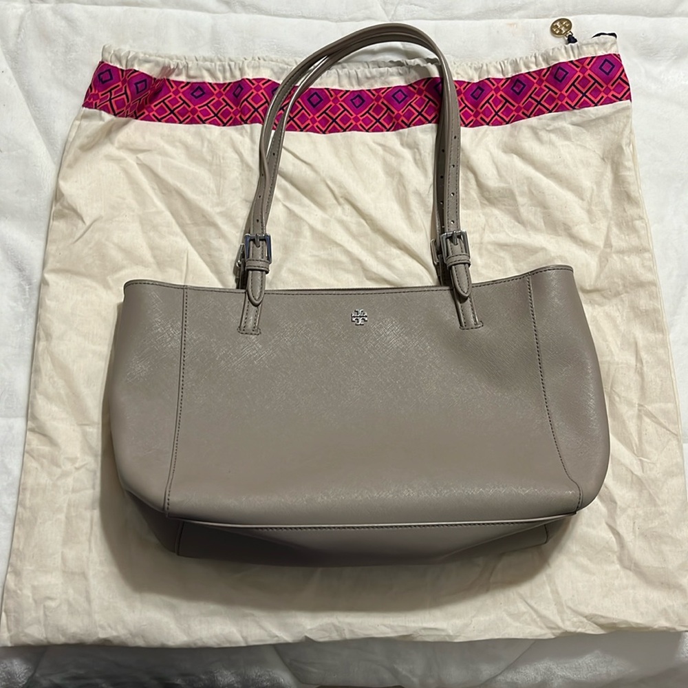 Tory Burch Grey Emerson tote bag